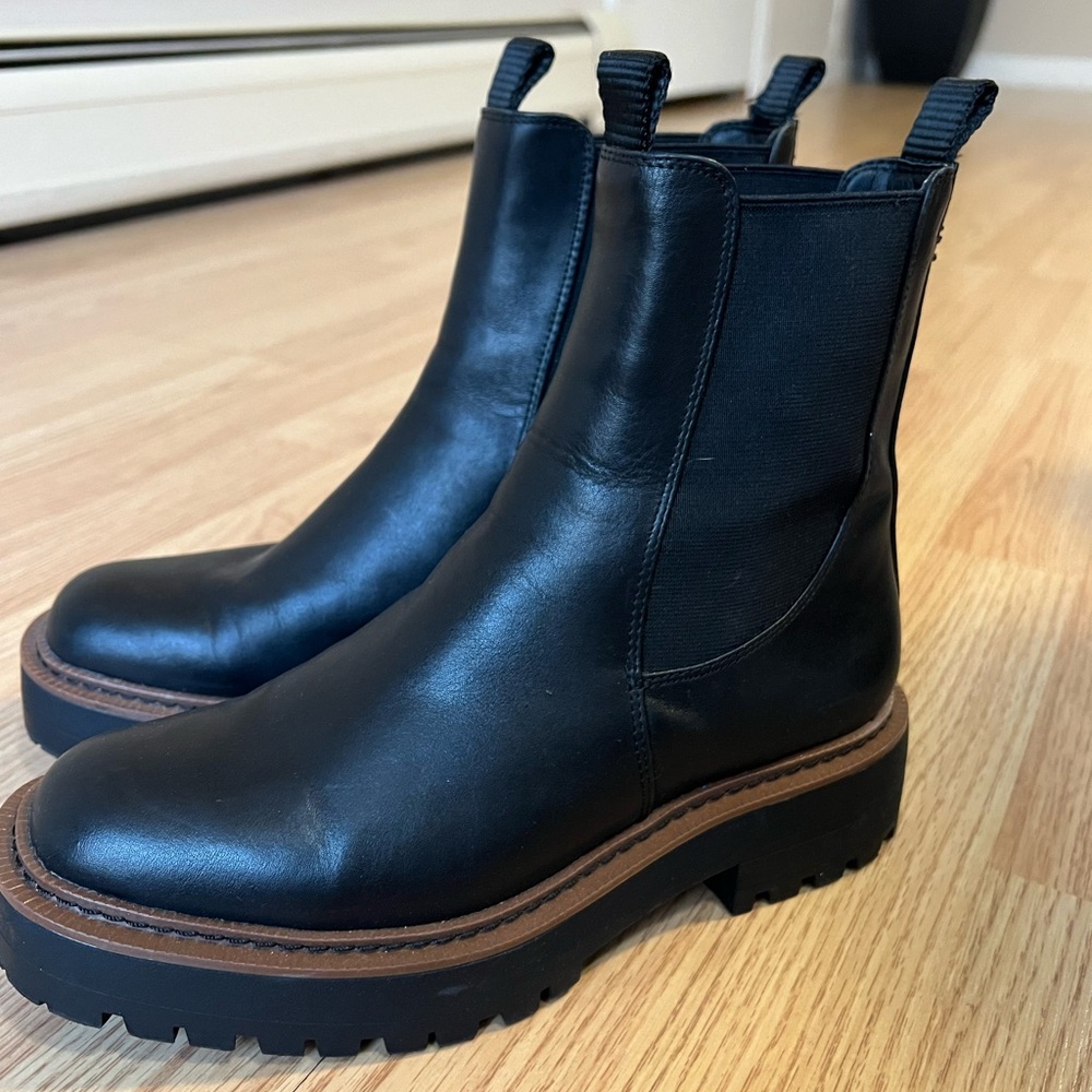Sam Edelman Laguna Chelsea Boots